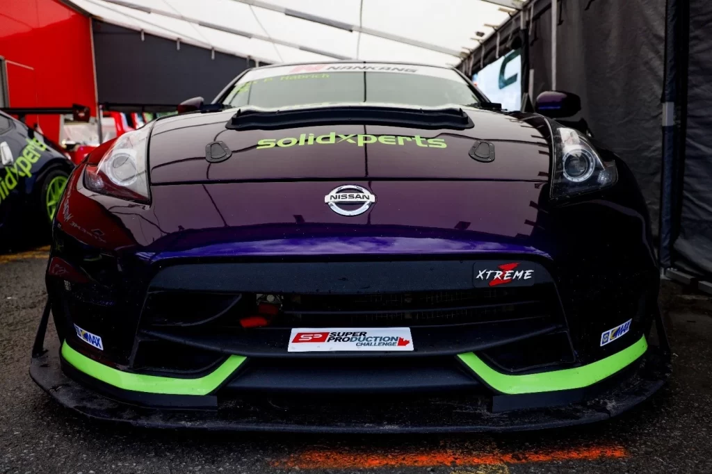 Front end of a Solidxperts branded racing Nissan 370Z at GP3R